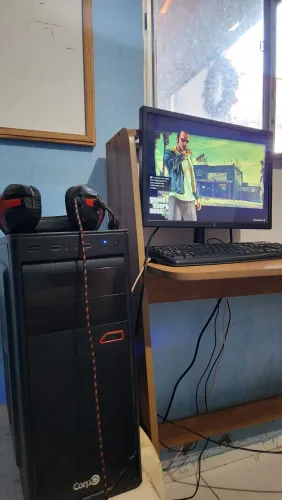 PC Gamer Completo (i5 + 16GB RAM + RX 550) + Entrega