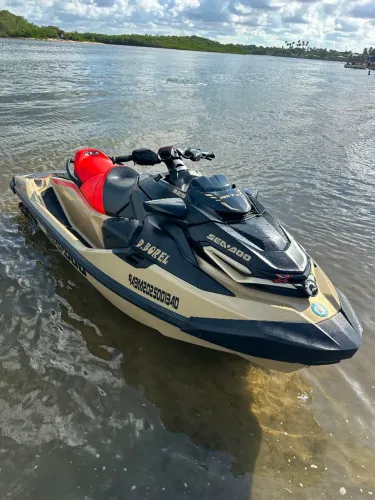 Jet ski Sea-Doo RXT-X 325 2025 - Apenas 49 horas - R$ 145.000