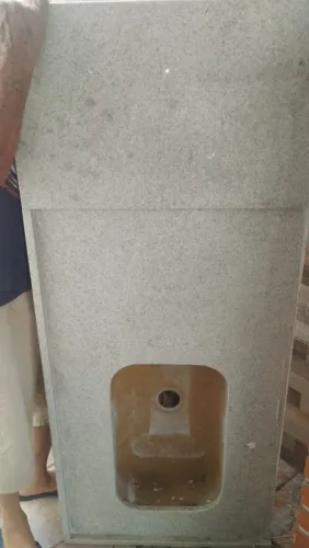 Pedra de Cozinha (1,50x65cm) - Granito Branco Itaunas 