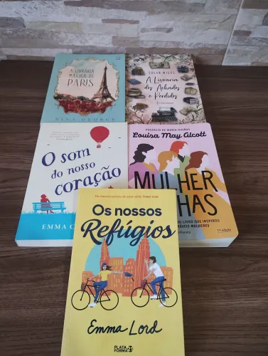 Kit com 5 livros de romance