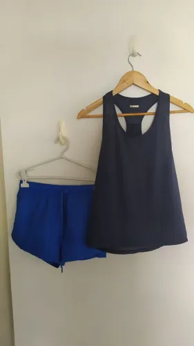 Short e blusa de treino feminino oxer e camiseta domyos Tam P