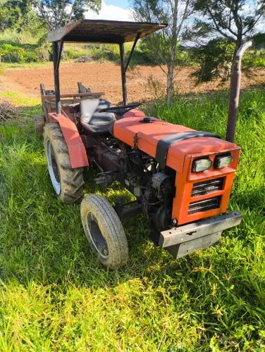TRATOR AGRALE 4100 1987