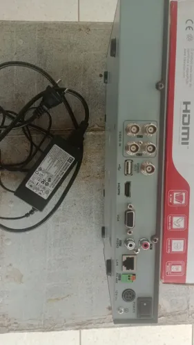 Gravador vídeo Hikivision DS 7200 DVR