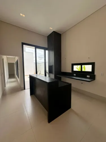 Casa à venda no Condomínio Primor das Torres em Cuiabá MT