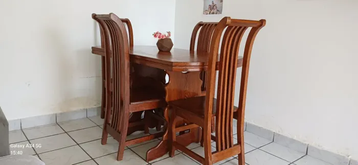 Mesa madeira ROBUSTA