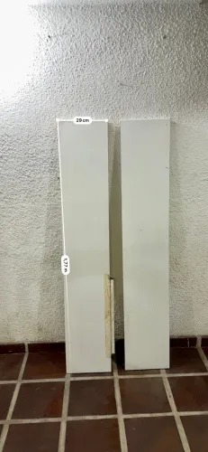 Par de Prateleiras Brancas 1,80m x 30cm - Ótimo Estado