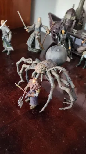 OLHO DE SAURON + ARANHA SHELOB