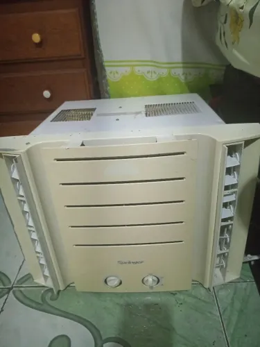 Vendo ar condicionado 300 reais