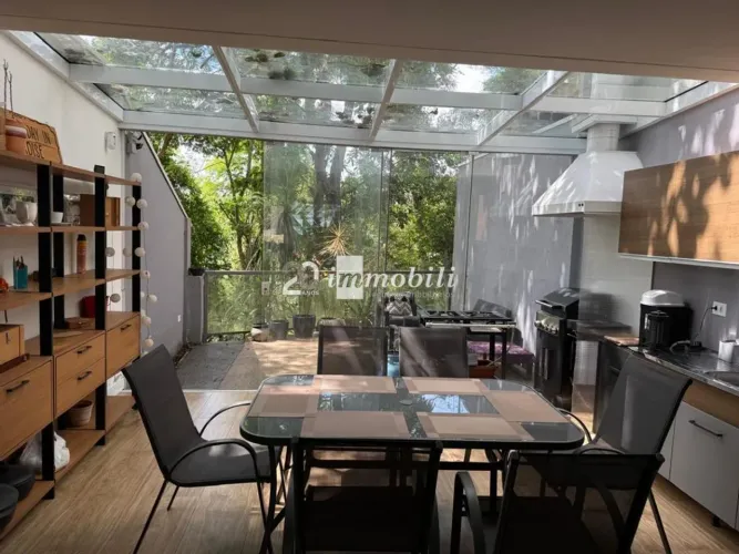 Casa à venda em Cotia, Granja Viana, com 2 quartos, com 91.93 m², Recanto do Outeiro
