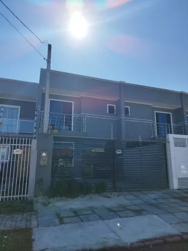 Sobrado 3 Qts (1 suite) Vitória Regia 460mil