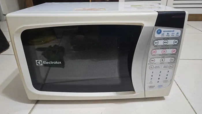Microondas Electrolux 20 L