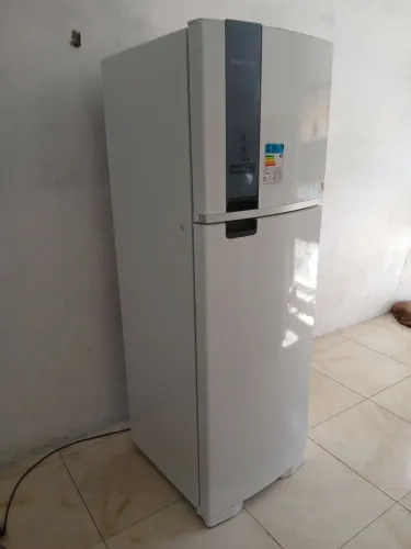 Vendo geladeira 