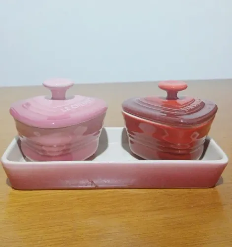 Set Ramekins Corações Com Tampa e Bandeja Le Creuset