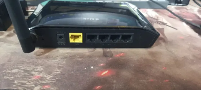 Roteador Wi-Fi D-Link com 2 Antenas - Funcionando
