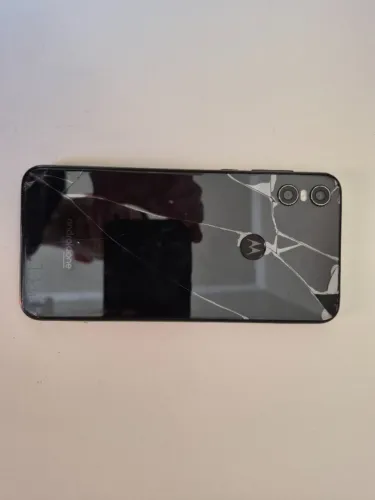 Motorola One Leia a Descrição