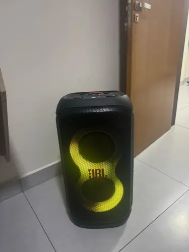 Jbl PartyBox 320 (LEIA DESCRIÇÃO)