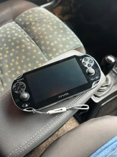 PS VITA