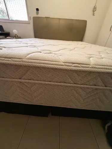Cama box queen com colchão ortobom 