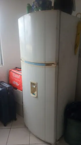 Vendo geladeira