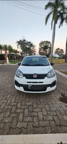 Fiat Uno Attractive 1.0 EVO Fire Flex 8V 5P 2020