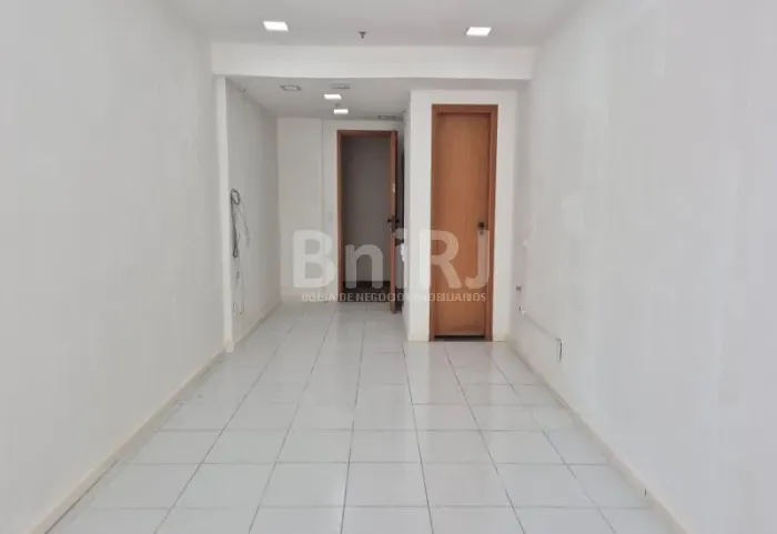 Aluguel / Office Tower sala comercial com 29m2/ Barra da Tijuca