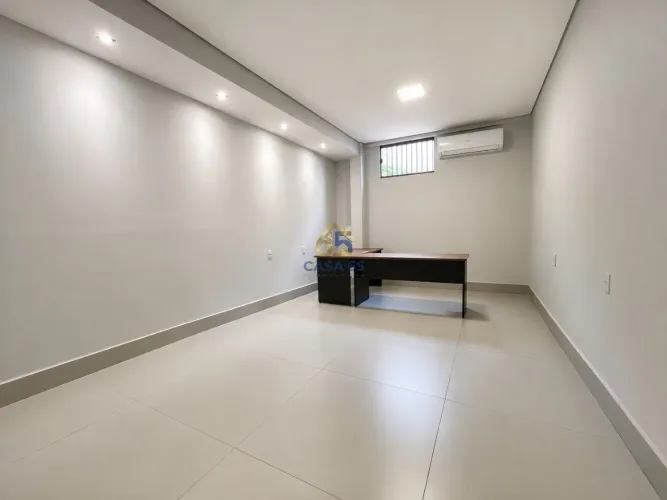 SALA COMERCIAL NA AVENIDA TENENTE CORONEL DUARTE - LOCAÇÃO