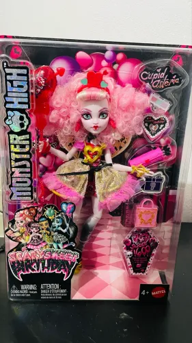 Monster High Cupid Asteria Scary Sweet Birthday Original Mattel Lacrada