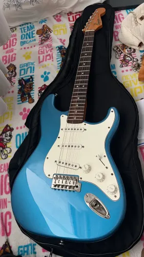Squier Classic vibe 60s