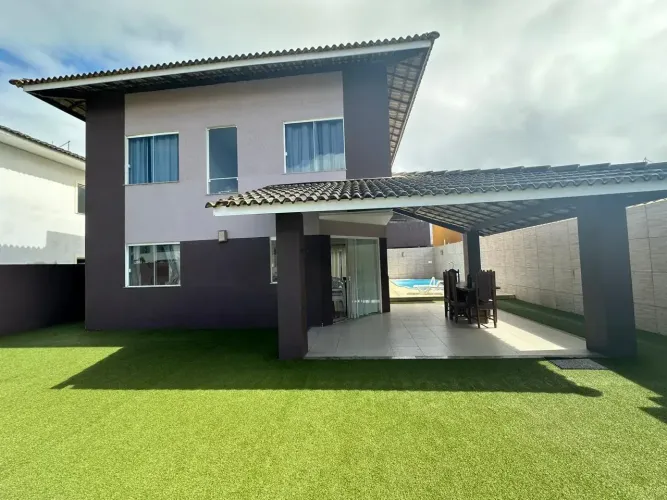 Excelente Casa 5/4 Sendo 3 Suítes no Aquaville - Arembepe