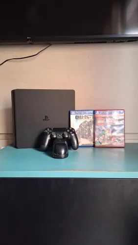 PS4 Slim 1TB + 1 Controle + Jogos