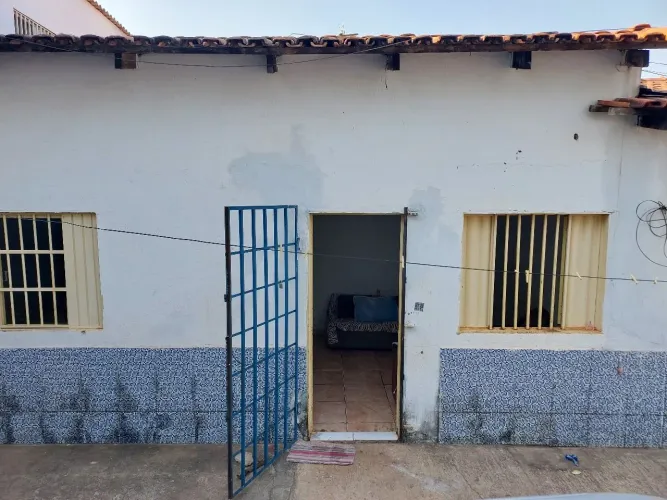 4 casas em taquaralto em frente a escola santa Barbara