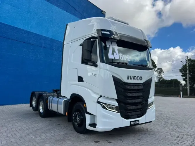 Caminhão Iveco S-way 480 6x2 ano 2023/2023 Sway 480