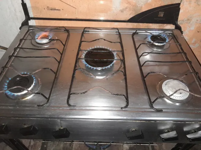Vendo fogão usado