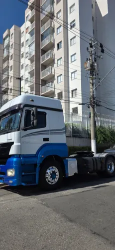 Cavalo Mercedes-Benz 2041 Ano 2021 Baixo km 4x2