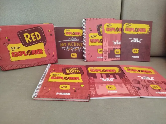 Internacional school New Explorer Red