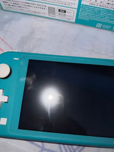 Nintendo Switch Lite + SD 128 GB + Jogos 