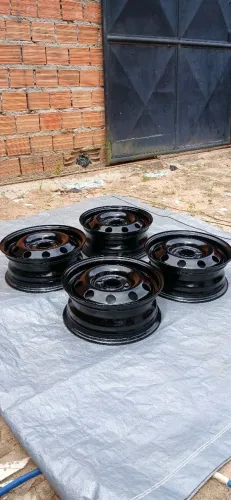 Rodas de ferro ford fiesta