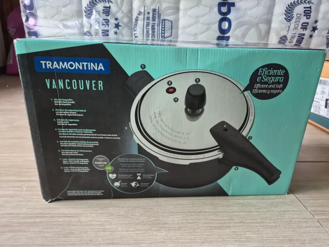 Panela de Pressão Tramontina Vancouver 4,5L