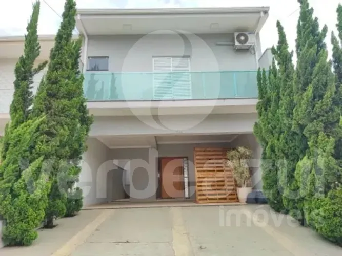 Casa em condomínio fechado na cidade de Indaiatuba