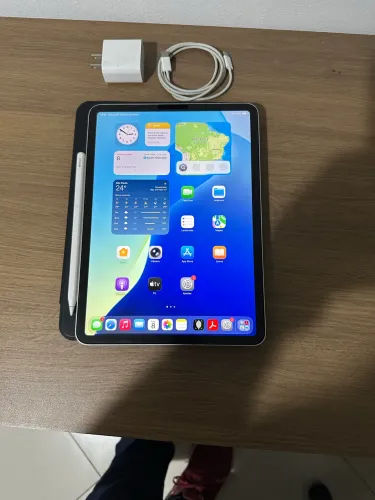 Vendo ou troco IPad Pro 11 polegadas com Apple Pencil 2 geração