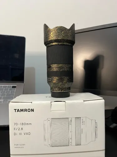 Lente Tamron 70 180 f2.8 Sony e