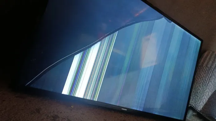 Tv com tela com problemas 