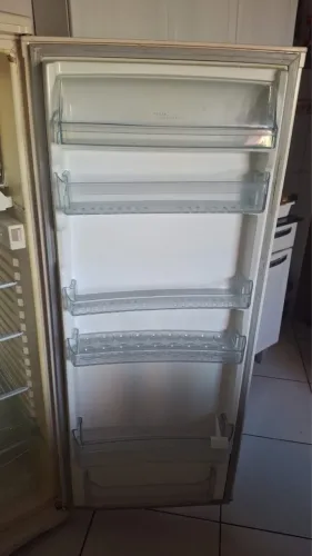 VENDO GELADEIRA BRASTEMP