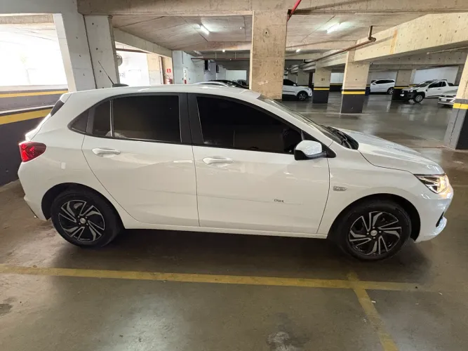 Chevrolet Onix Hatch LT 1.0 12V TB Flex Mec. 4P 2024