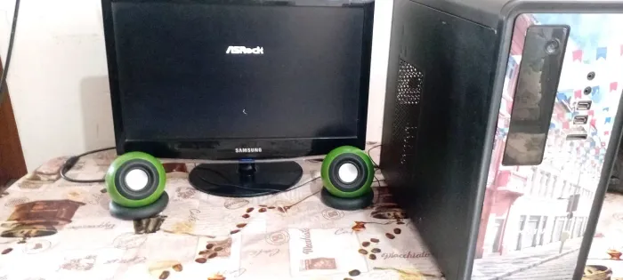 PC Completo Ryzen 5 + Monitor Samsung 20 Polegada + Kit Gamer