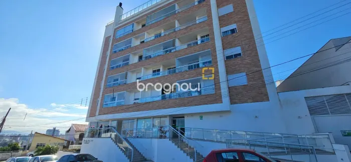 Loja a venda no Estreito, Florianópolis com 86,31 m² de área privativa.