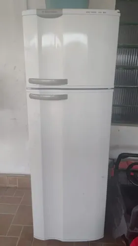 Geladeira Electrolux - Ideal para Sua Casa, Funcionando 100%