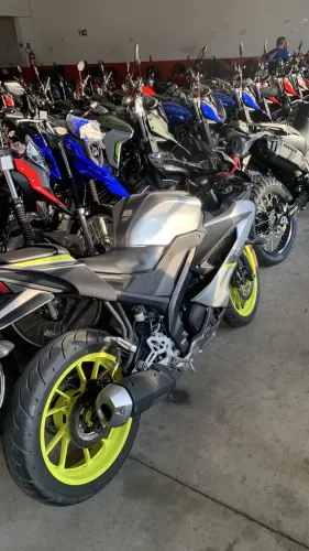 Yamaha YZF R15 160 cc