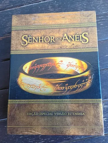 O Senhor dos Anéis - Trilogia. Saga completa