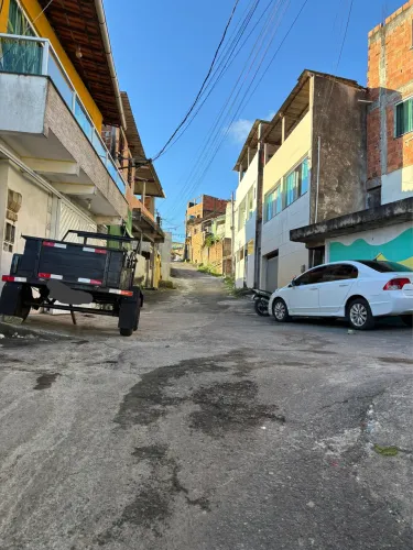 Vendo um terreno na Travessa Dom João VI nº 34 loteamento Vila Mar